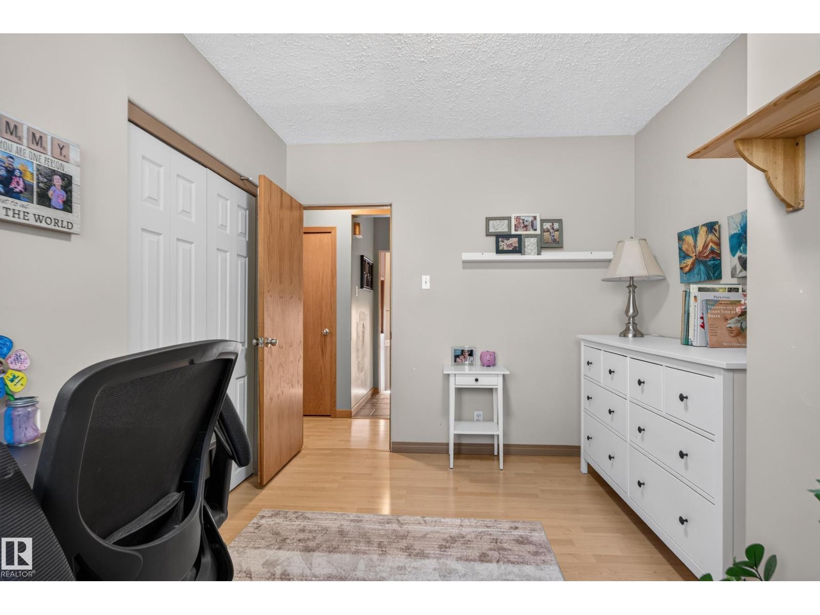 14611 109 AV NW - 15