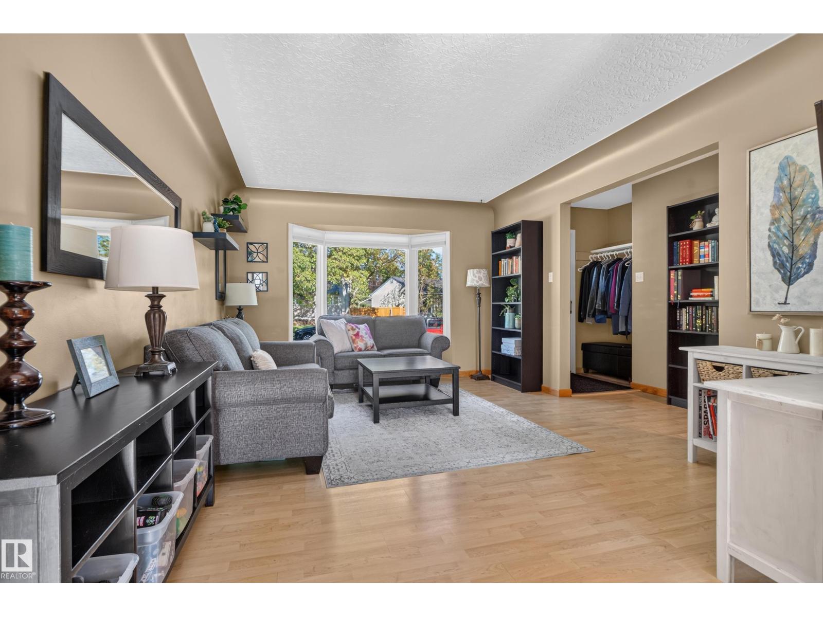 14611 109 AV NW - Image 3
