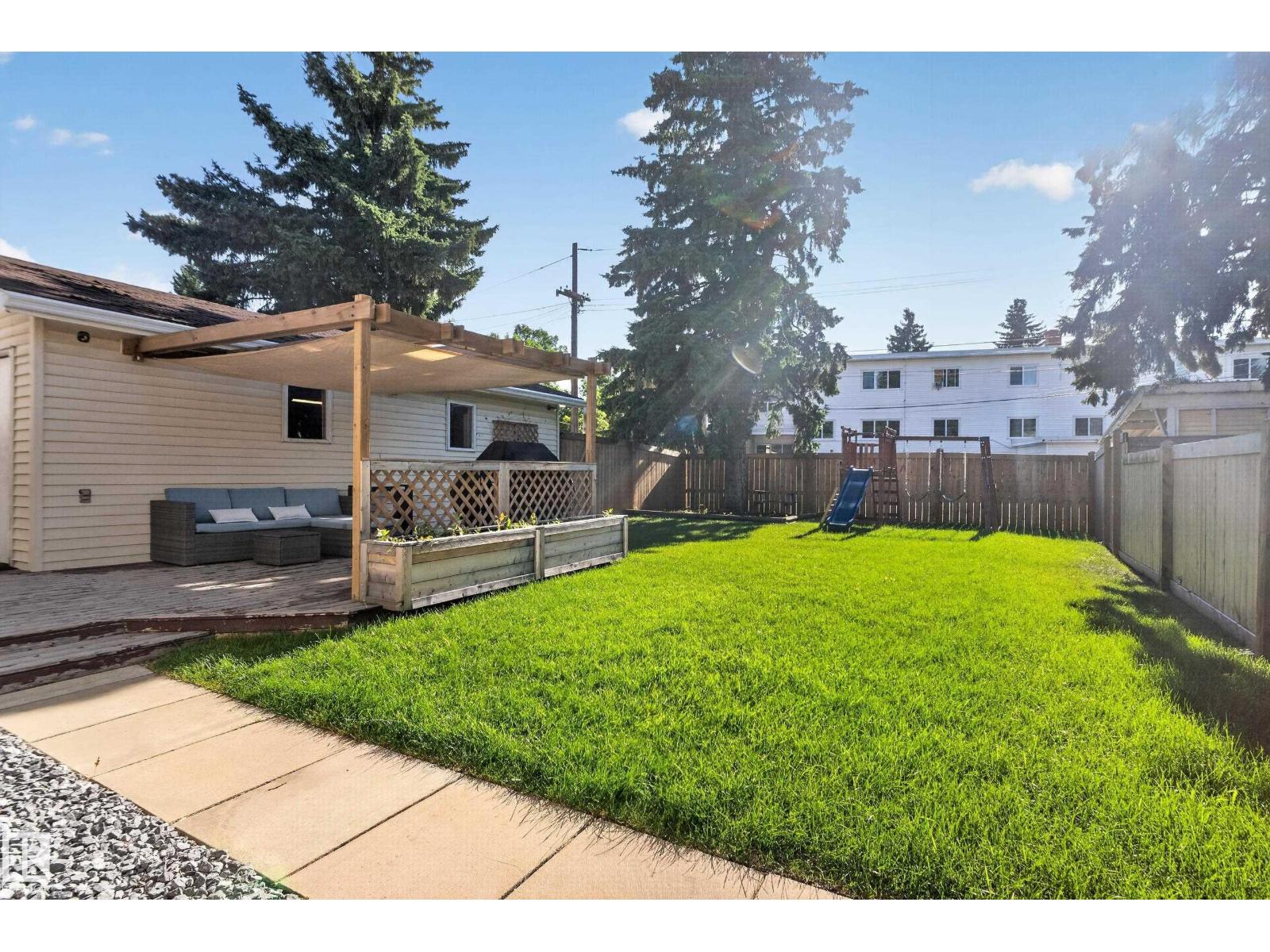 14611 109 AV NW - Image 39