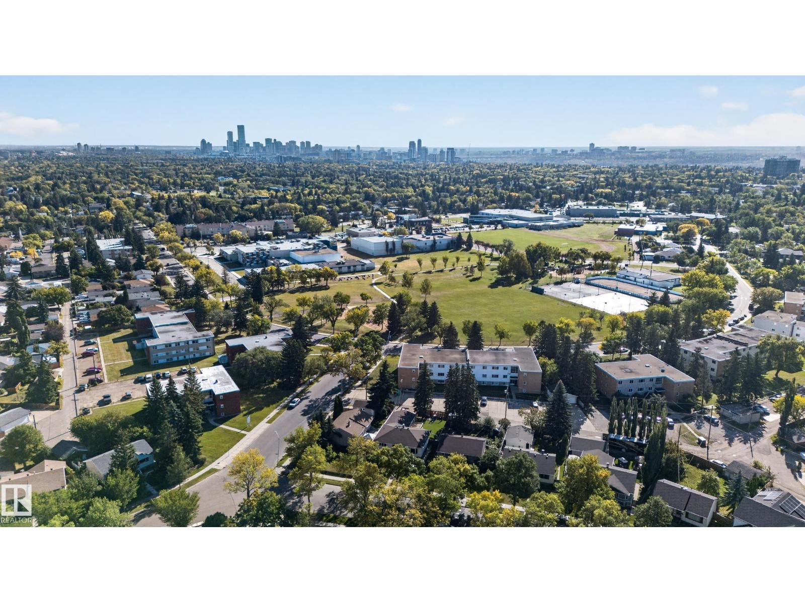14611 109 AV NW - Image 47