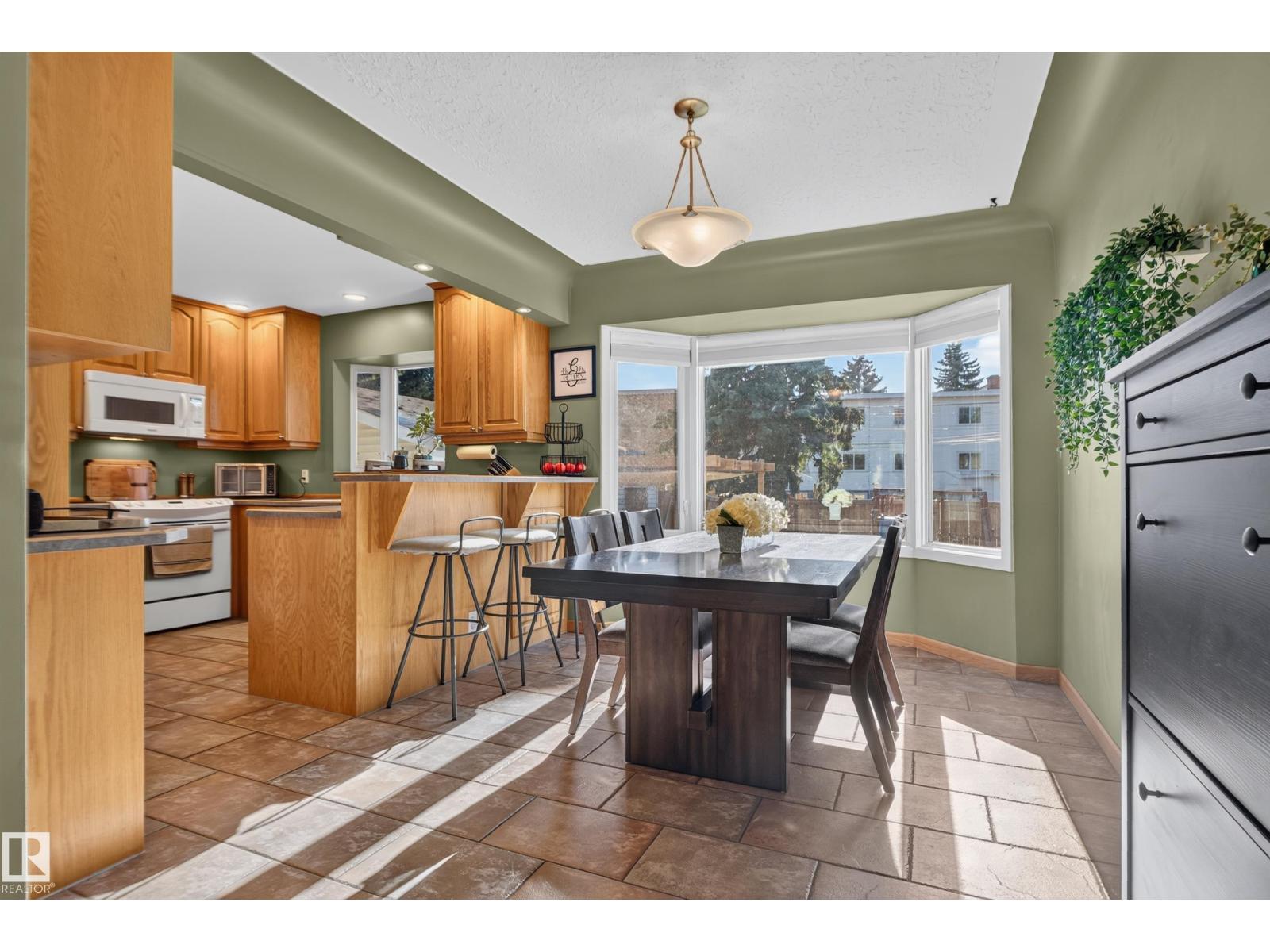 14611 109 AV NW - Image 9