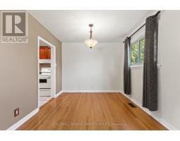 Family room - 1220 Whitmore Avenue, Ottawa, ON K2C2N7 Photo 7