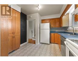 1220 Whitmore Avenue, Ottawa, ON K2C2N7 Photo 9
