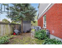 1 Chantilly Gate, Ottawa, ON K2S2B2 Photo 37