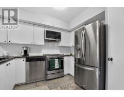 Living room - 1 Chantilly Gate, Ottawa, ON K2S2B2 Photo 7