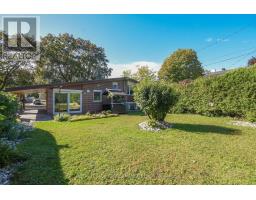 1554 Chomley Crescent, Ottawa, ON K1G0V8 Photo 32