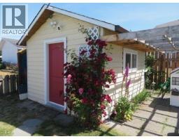 4678 Ontario Ave, Powell River, BC V8A5L6 Photo 16