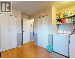4678 Ontario Ave, Powell River, BC V8A5L6 Photo 32