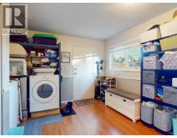 4678 Ontario Ave, Powell River, BC V8A5L6 Photo 33