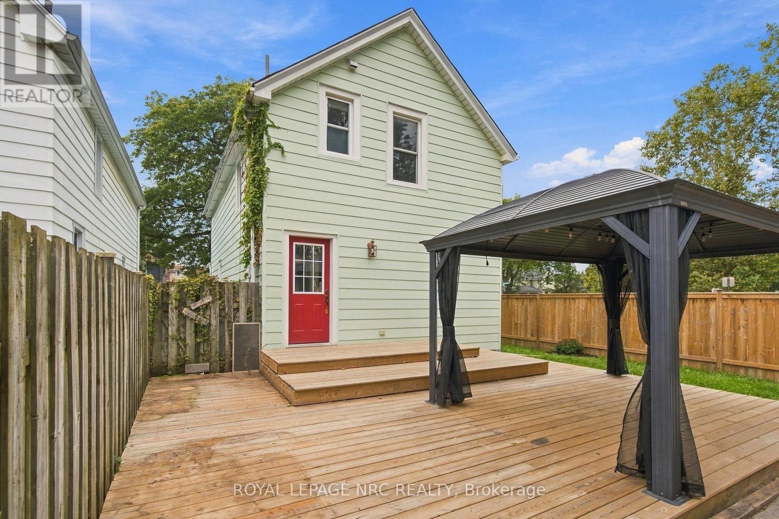 78 HENRY STREET - Image 26