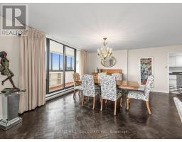 Laundry room - 903 - 240 Heath Street W, Toronto, ON M5P3L5 Photo 8