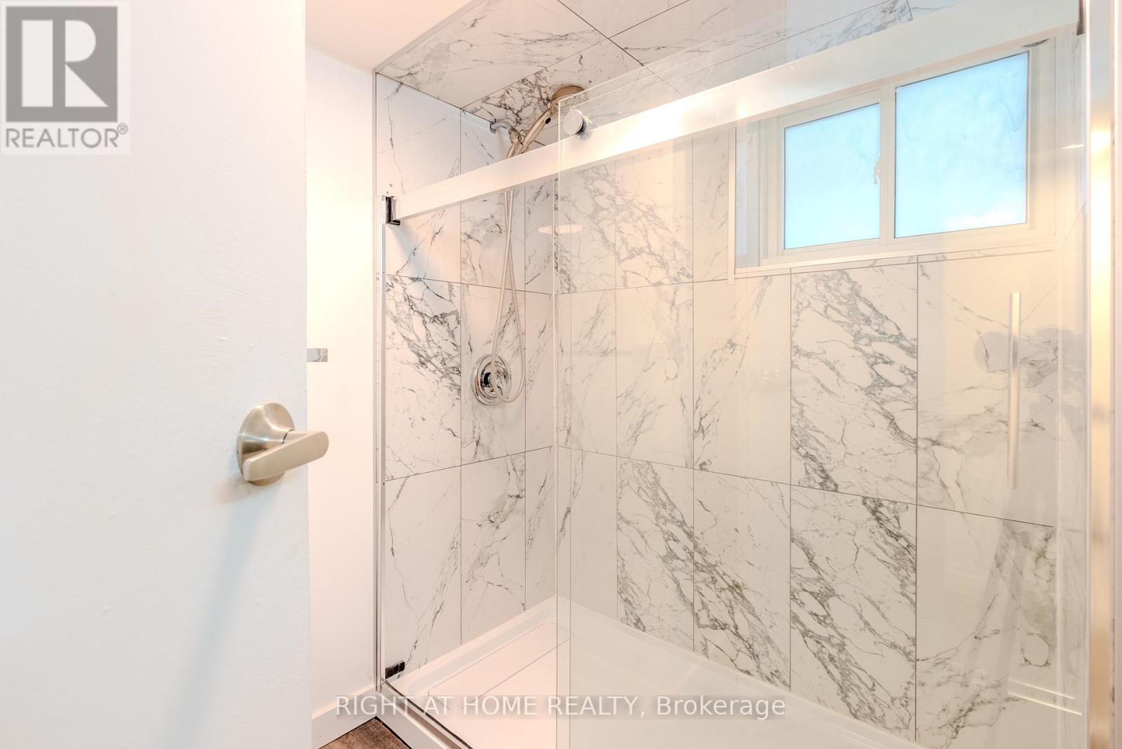 15 HAMSTEAD AVENUE - 38