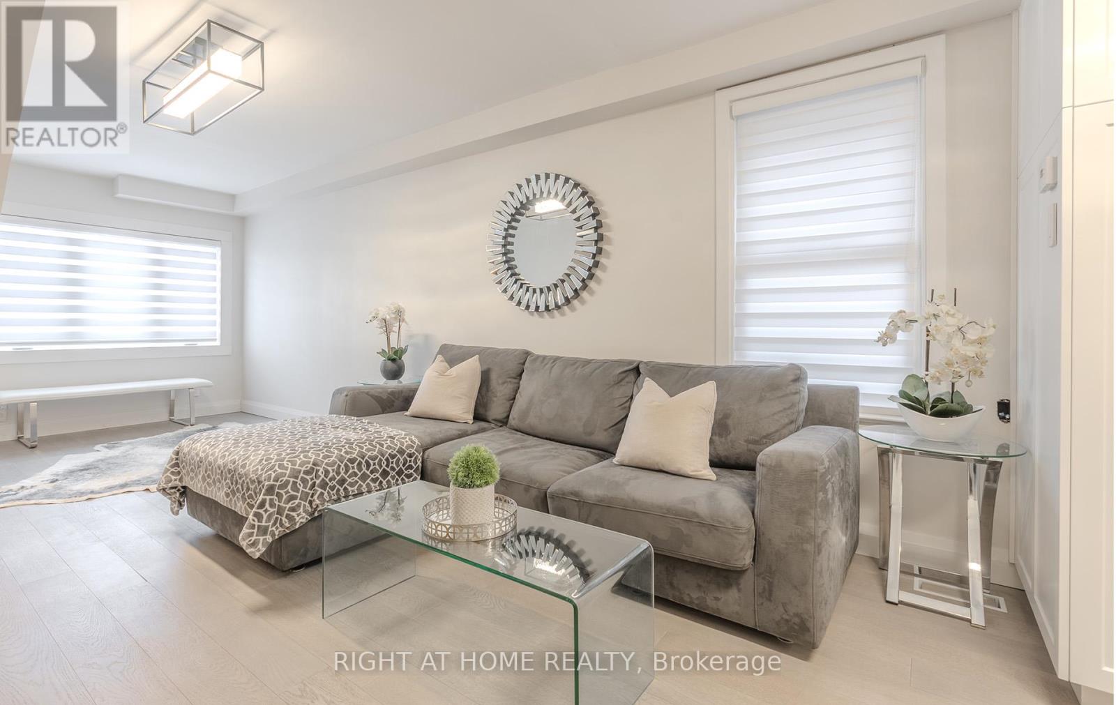 Photo of 15 HAMSTEAD AVENUE