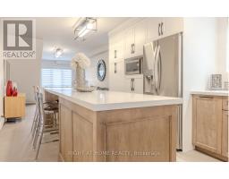 15 Hamstead Avenue, Toronto, ON M4C2S3 Photo 15