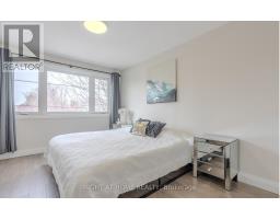 15 Hamstead Avenue, Toronto, ON M4C2S3 Photo 19