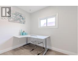 15 Hamstead Avenue, Toronto, ON M4C2S3 Photo 22