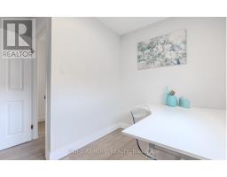 15 Hamstead Avenue, Toronto, ON M4C2S3 Photo 24