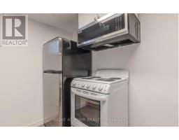 15 Hamstead Avenue, Toronto, ON M4C2S3 Photo 36