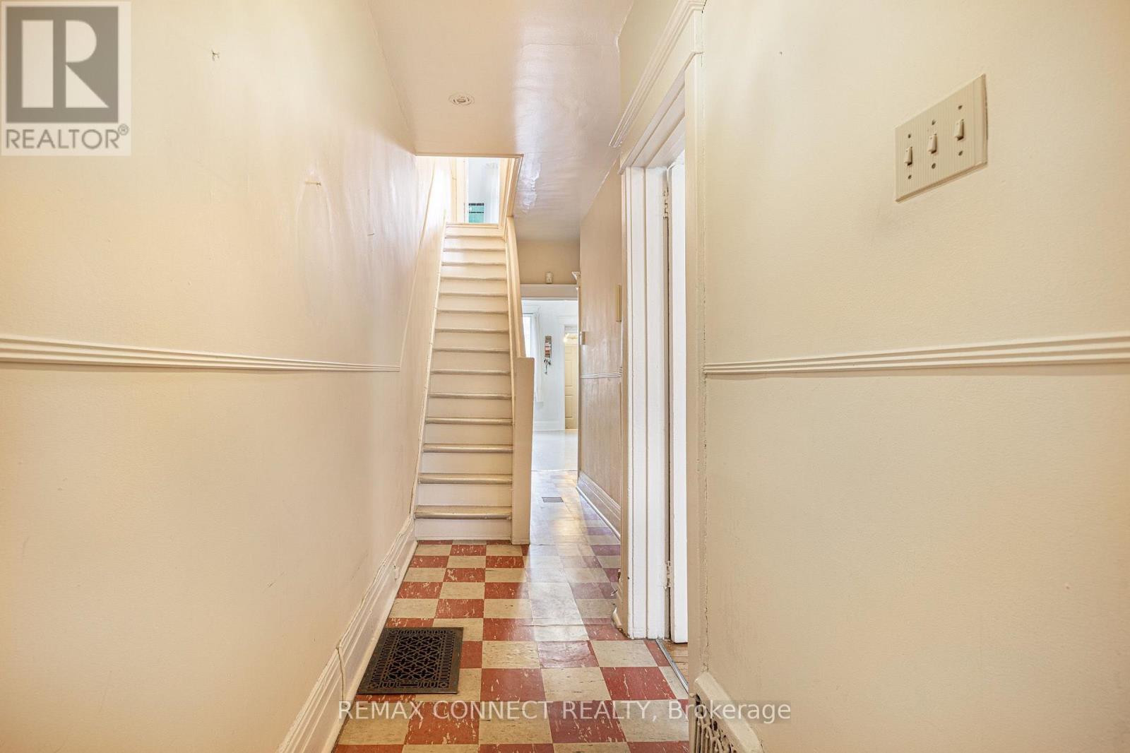 Photo of 60 HAZELWOOD AVENUE