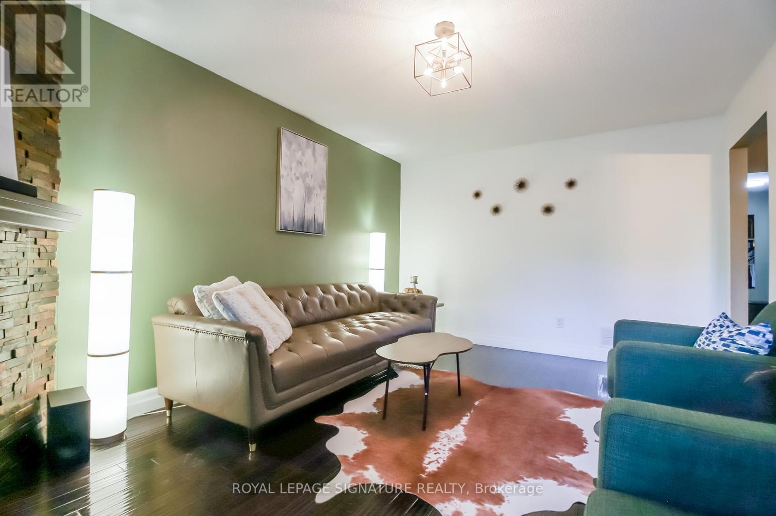 4 UPLAND DRIVE - Image 17