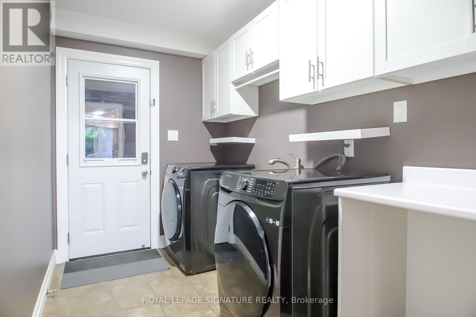 4 UPLAND DRIVE - 28