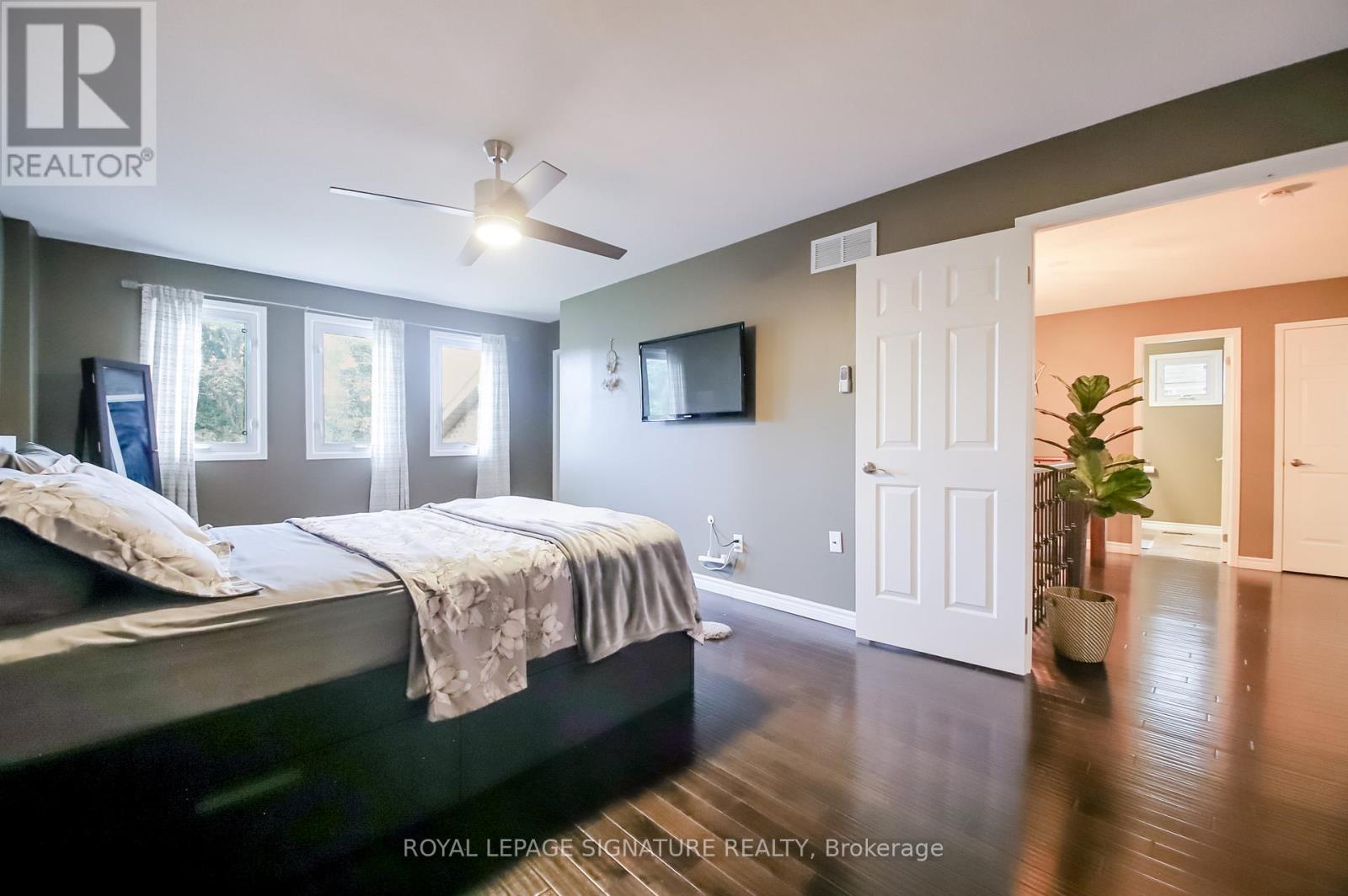 4 UPLAND DRIVE - 39