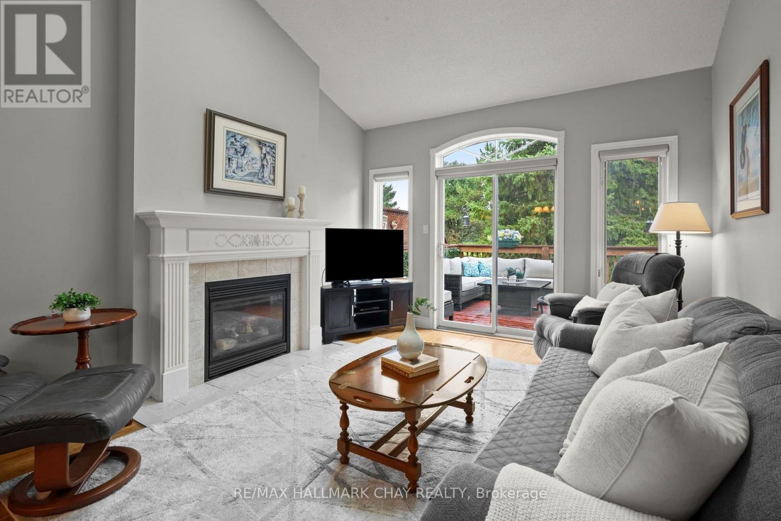 22 BRIAR GATE WAY - 16