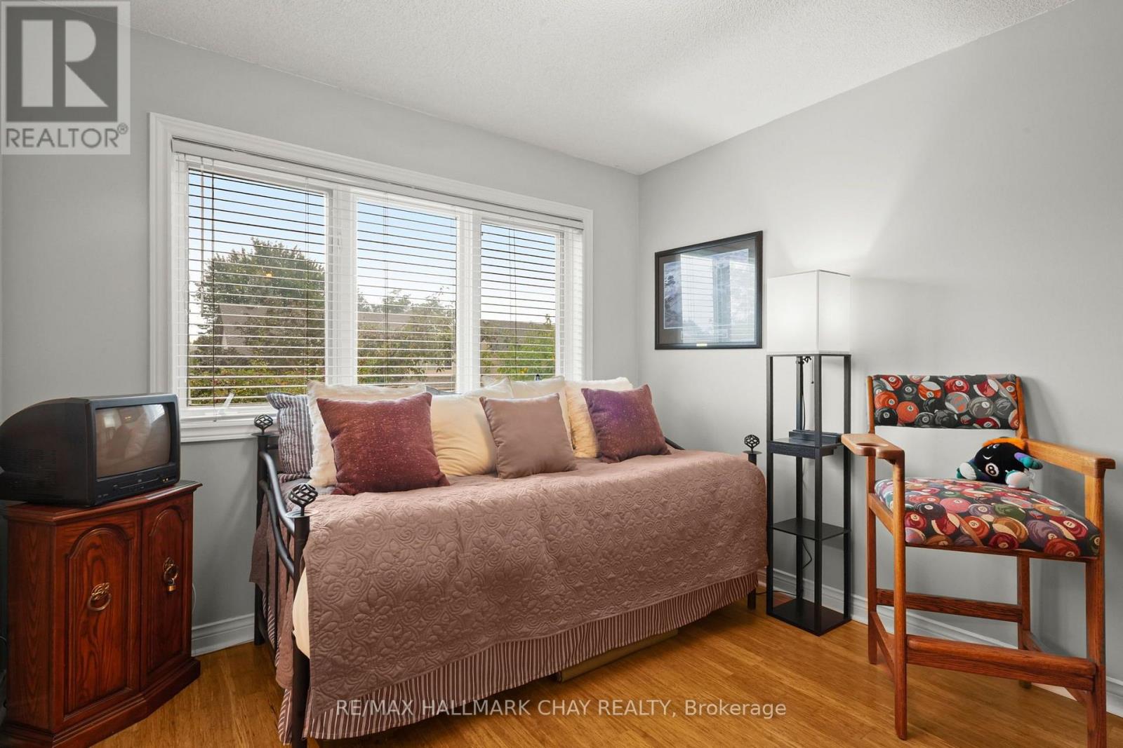 22 BRIAR GATE WAY - 26