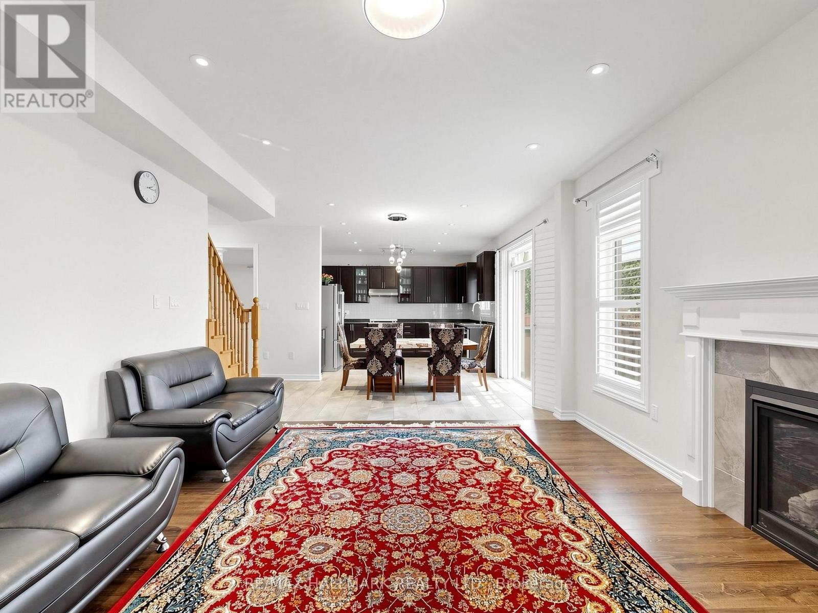 16 MERCURY AVENUE, Georgina (Keswick South) — photo 12
