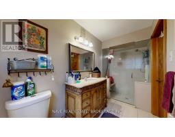 9747 Bathurst Street, Richmond Hill, ON L4C3X5 Photo 24