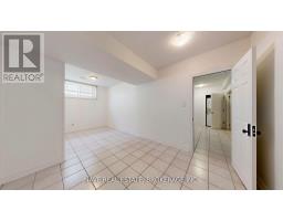 9747 Bathurst Street, Richmond Hill, ON L4C3X5 Photo 29