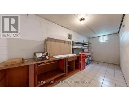 9747 Bathurst Street, Richmond Hill, ON L4C3X5 Photo 30