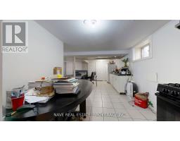 9747 Bathurst Street, Richmond Hill, ON L4C3X5 Photo 36