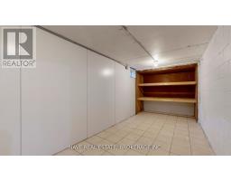 9747 Bathurst Street, Richmond Hill, ON L4C3X5 Photo 37