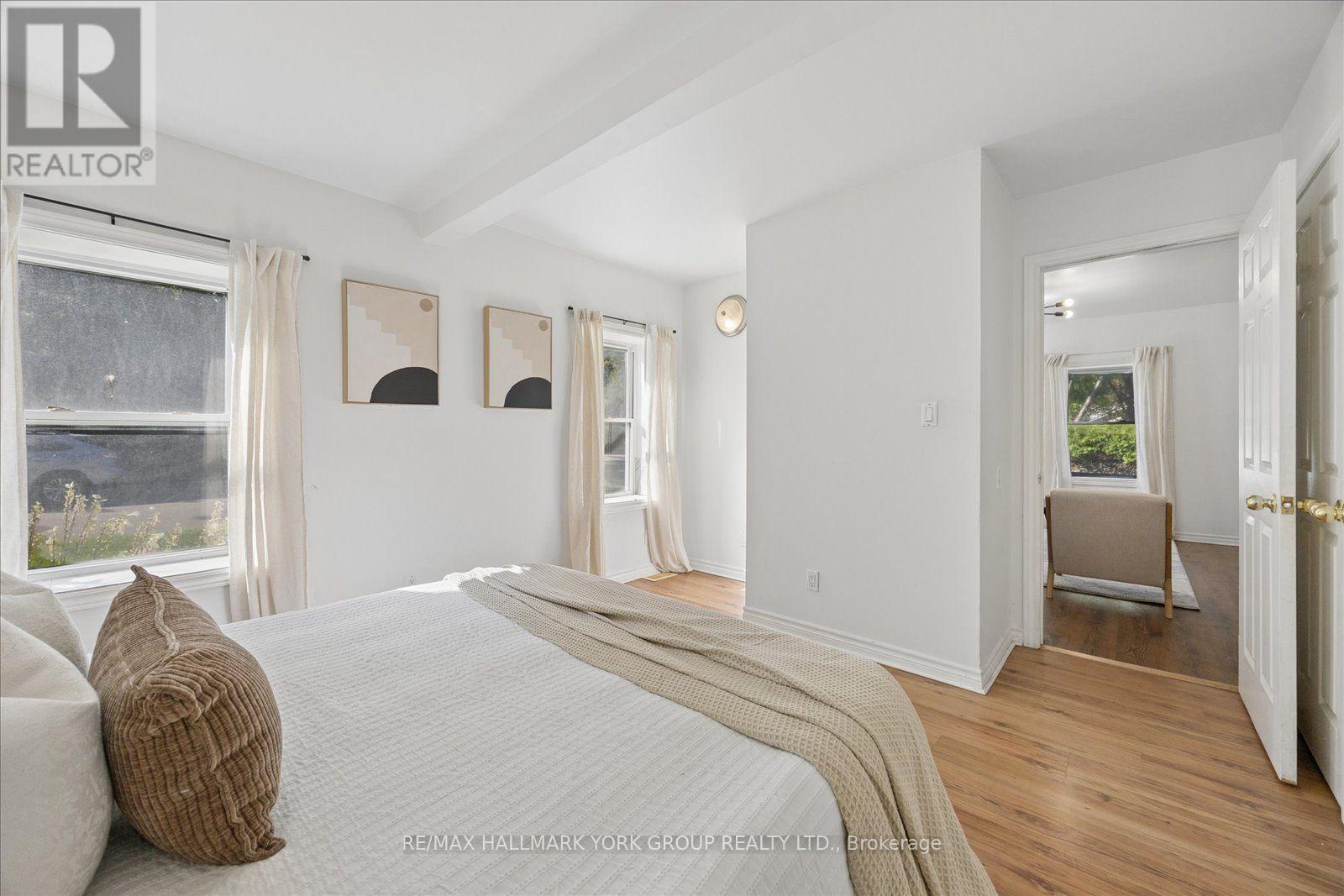 28 ST JAMES STREET - 19