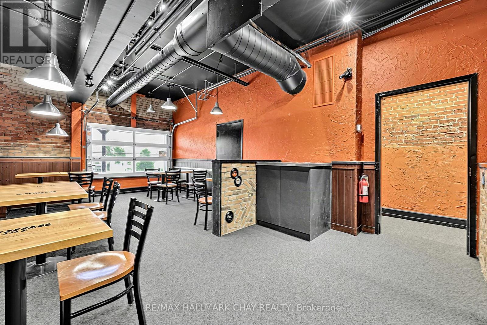 137 DUNLOP STREET E, Barrie (City Centre) — photo 6