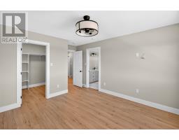 88 Trenton Drive thumbnail 14