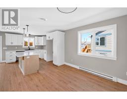 88 Trenton Drive thumbnail 5