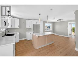 88 Trenton Drive thumbnail 7