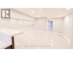 65 Foch Avenue, Toronto, ON M8W3X5 Photo 19