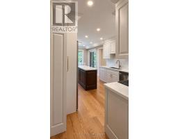 65 Foch Avenue, Toronto, ON M8W3X5 Photo 24