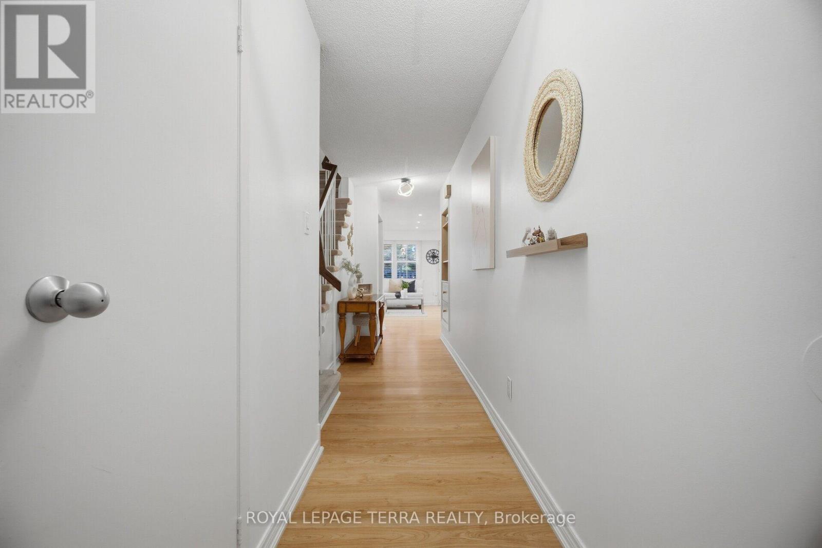 Photo of 138 - 1951 RATHBURN ROAD E