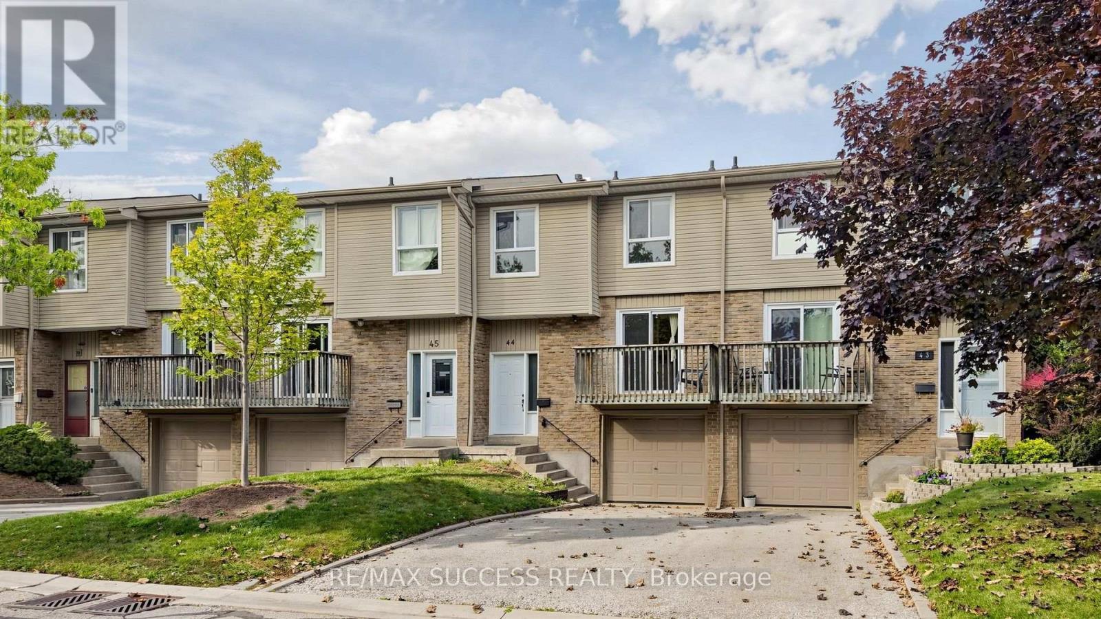 Photo of 44 - 5536 MONTEVIDEO ROAD