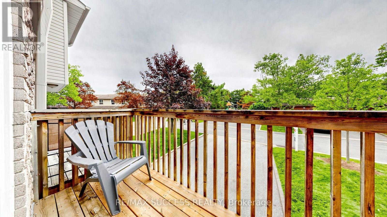 Photo of 44 - 5536 MONTEVIDEO ROAD