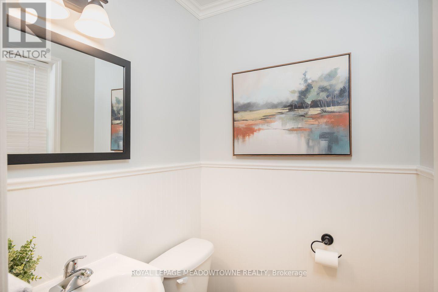 Photo of 1147 RIDDELL CRESCENT