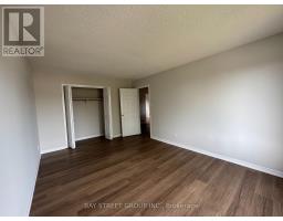 2034 Oxford Avenue, Oakville, ON L6H4K7 Photo 18