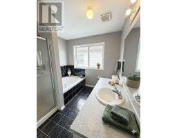 Bedroom 3 - 29 Needlewood Avenue, Brampton, ON L6R2N3 Photo 6