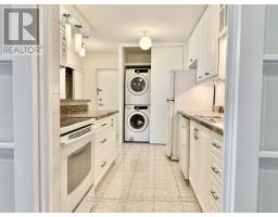 Kitchen - 1107 - 3025 Frederica Drive, Mississauga, ON L4Y3A1 Photo 7