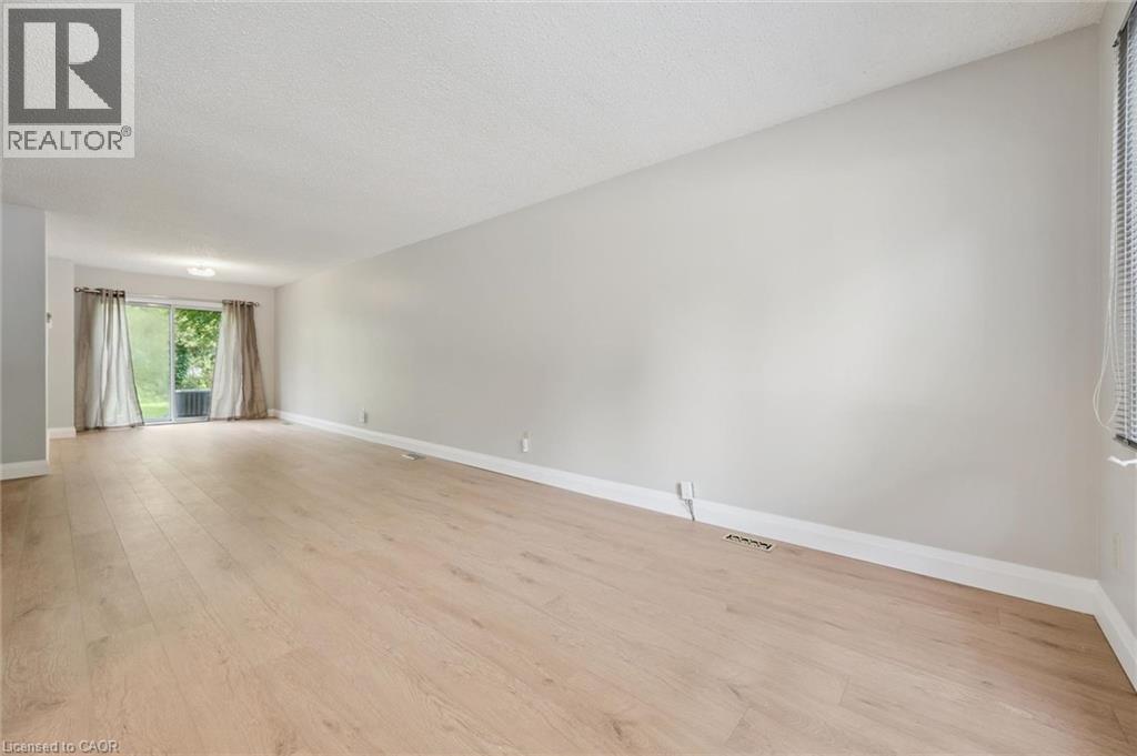 #B 657 ALBERT Street - Image 16