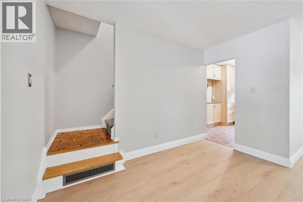 #B 657 ALBERT Street - Image 24